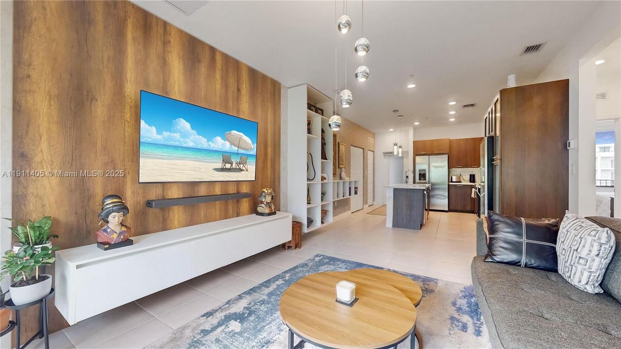 Active With Contract: $505,000 (3 beds, 2 baths, 1124 Square Feet)