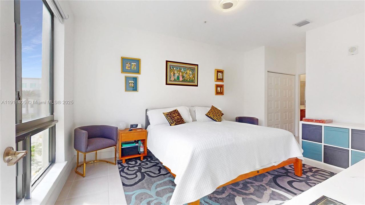 Active With Contract: $505,000 (3 beds, 2 baths, 1124 Square Feet)