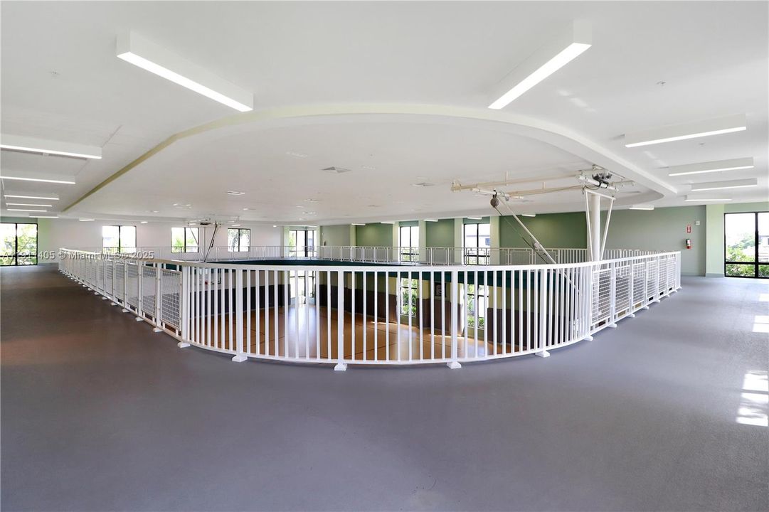 Active With Contract: $505,000 (3 beds, 2 baths, 1124 Square Feet)