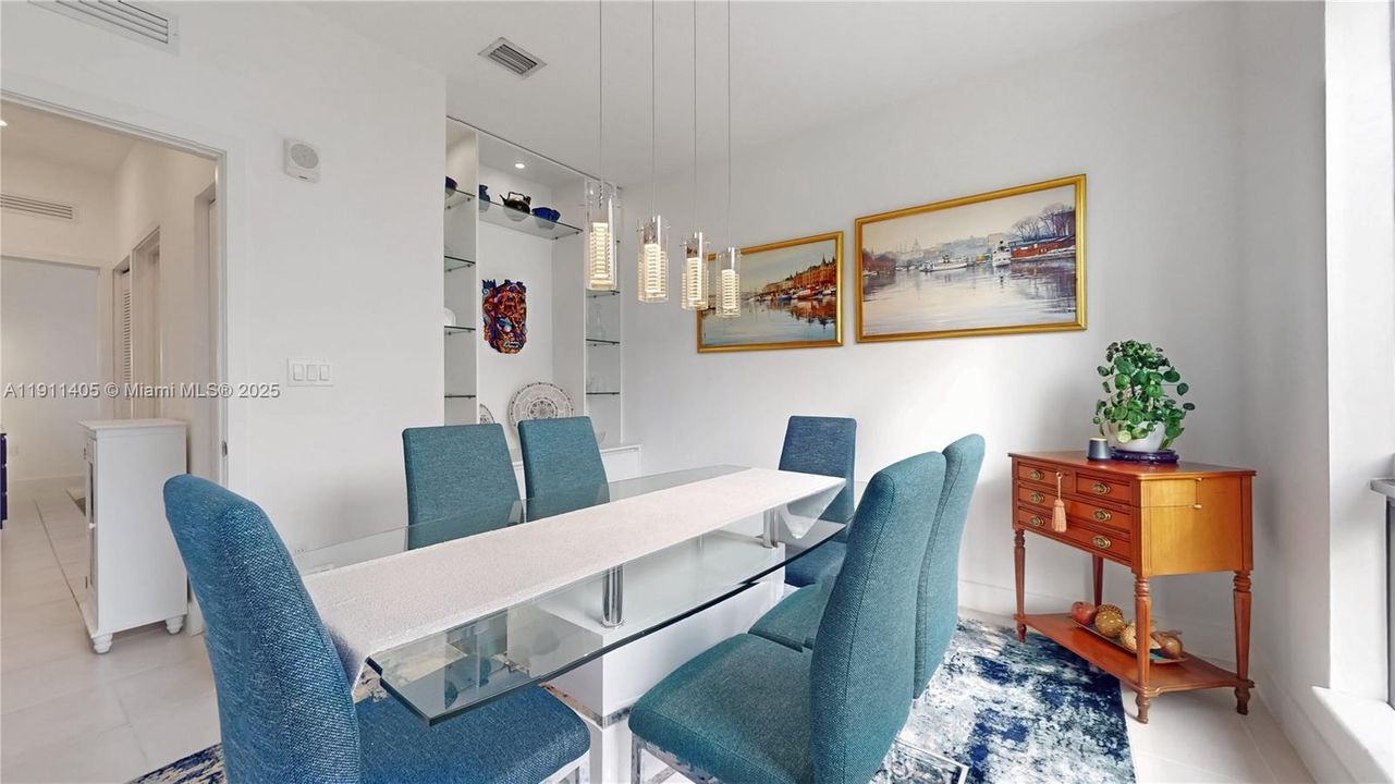 Active With Contract: $505,000 (3 beds, 2 baths, 1124 Square Feet)