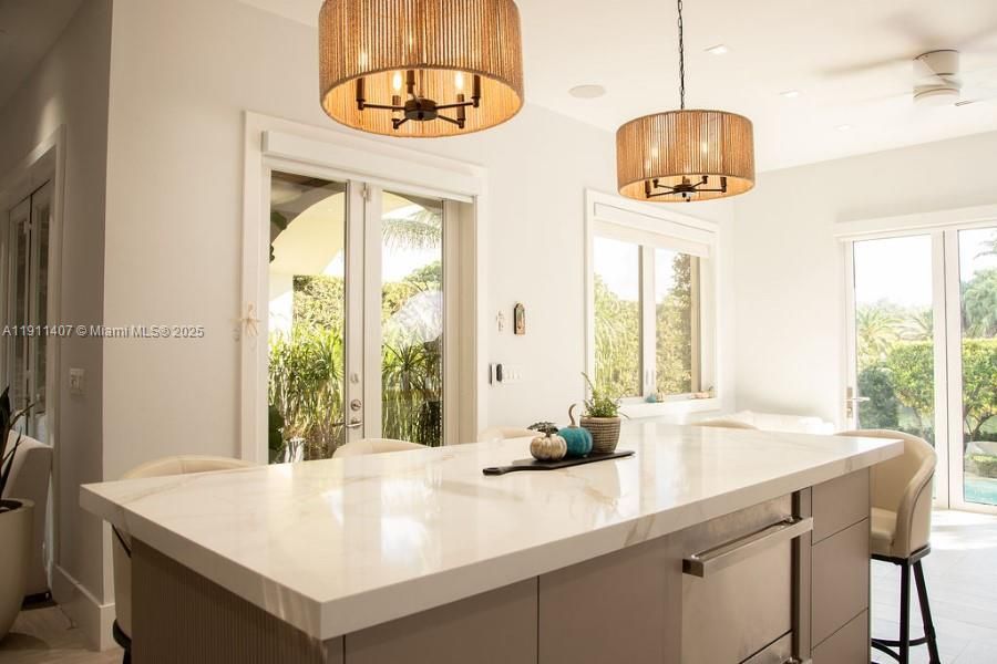 For Sale: $3,975,000 (4 beds, 4 baths, 3451 Square Feet)