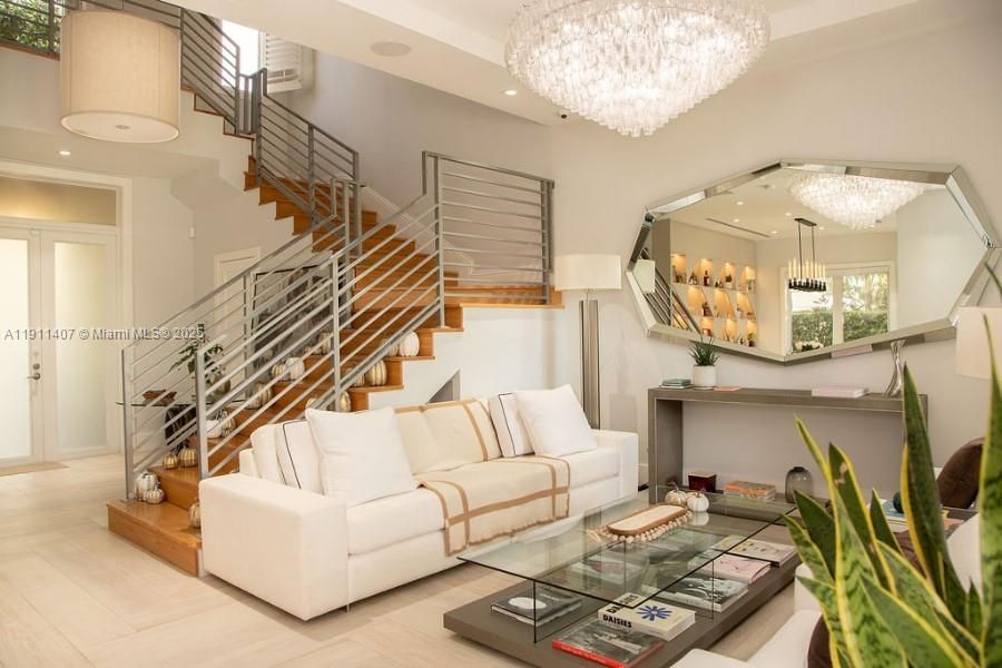 For Sale: $3,975,000 (4 beds, 4 baths, 3451 Square Feet)