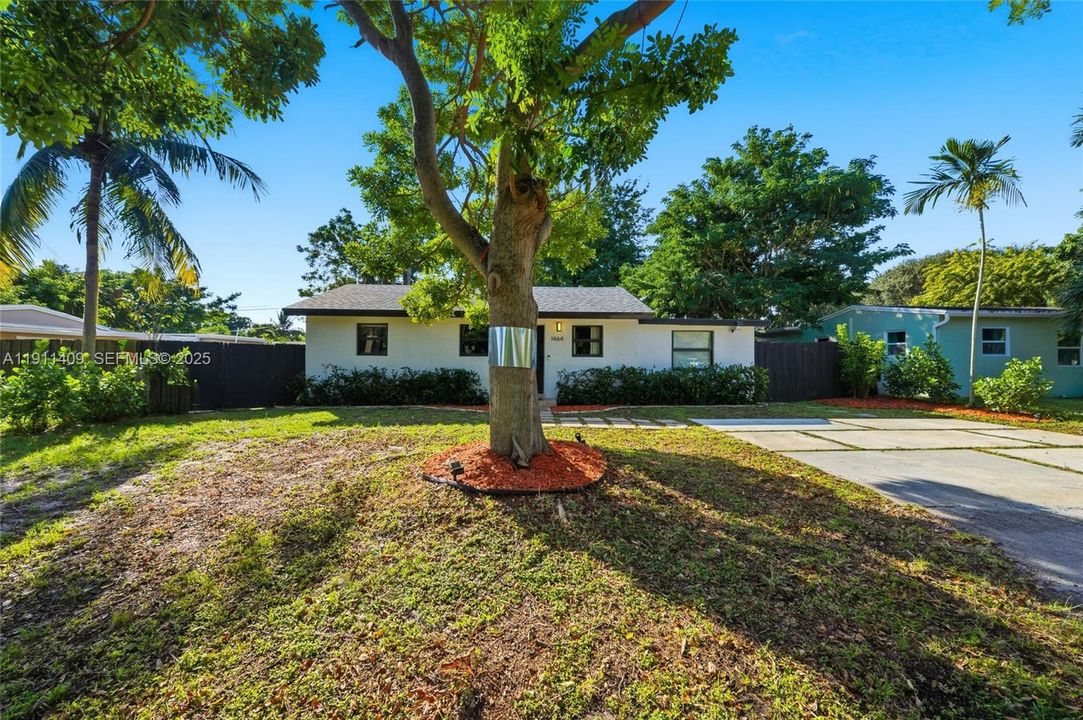 待售: $525,000 (3 贝兹, 2 浴室, 1268 平方英尺)