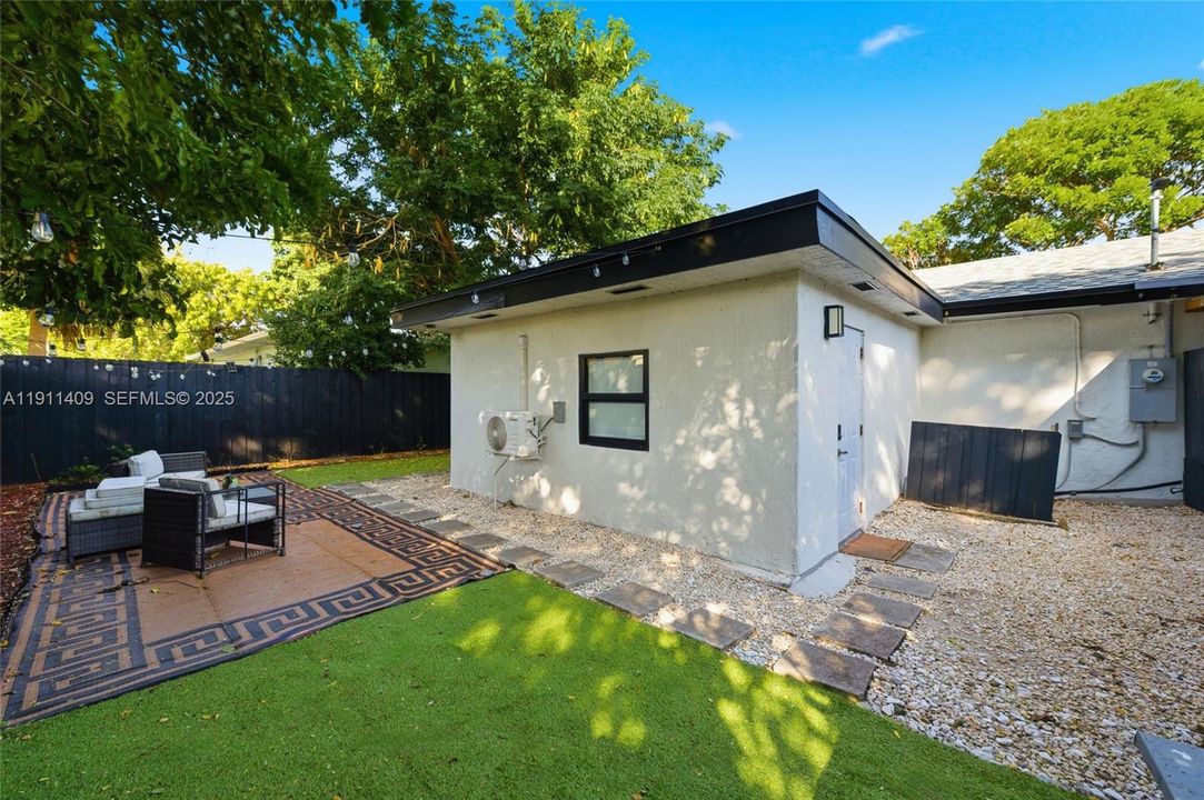 待售: $525,000 (3 贝兹, 2 浴室, 1268 平方英尺)