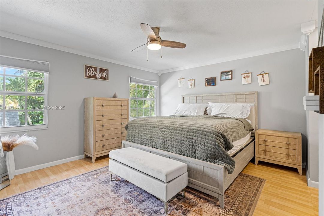 For Rent: $4,600 (4 beds, 2 baths, 2022 Square Feet)