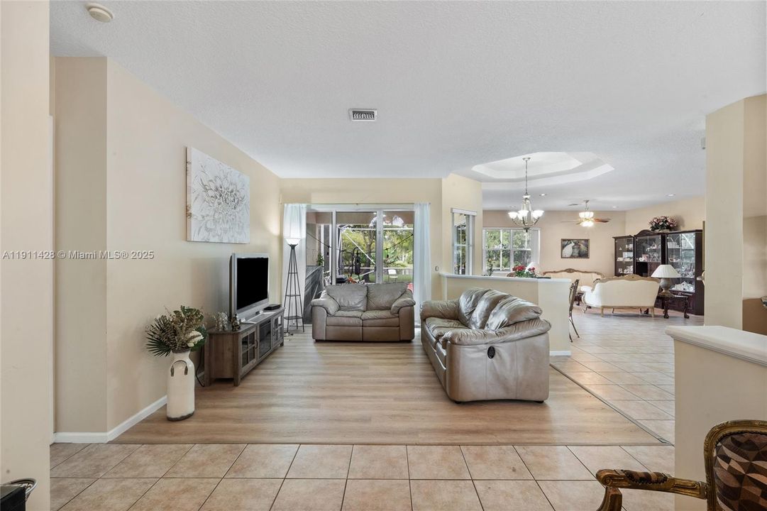 For Sale: $1,375,000 (4 beds, 3 baths, 2740 Square Feet)