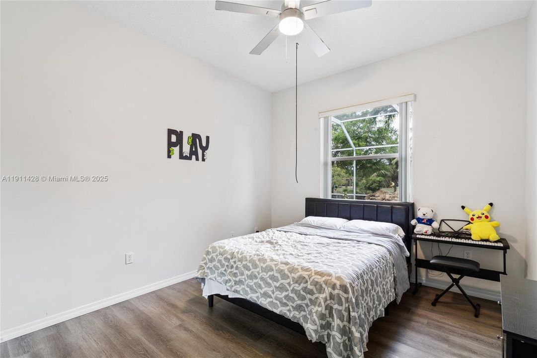 For Sale: $1,375,000 (4 beds, 3 baths, 2740 Square Feet)