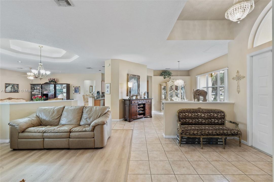 For Sale: $1,375,000 (4 beds, 3 baths, 2740 Square Feet)