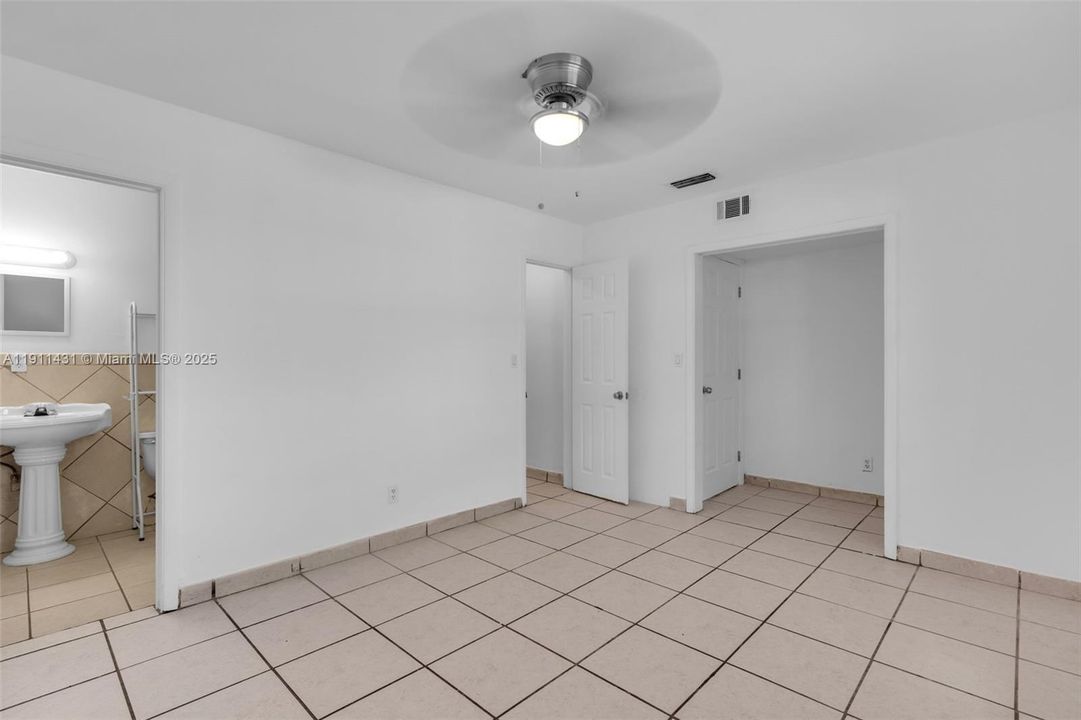 Active With Contract: $650,000 (4 beds, 3 baths, 1985 Square Feet)