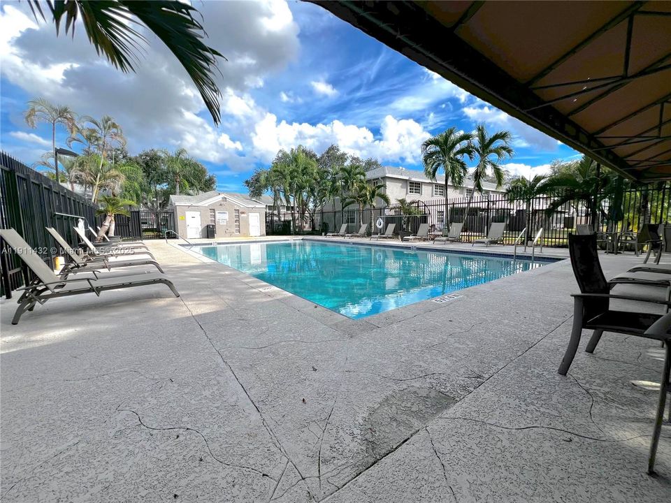 待售: $449,000 (3 贝兹, 2 浴室, 1488 平方英尺)