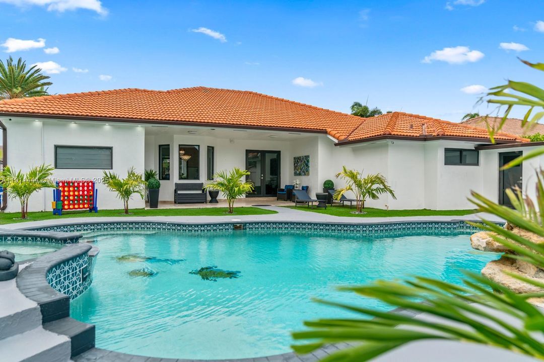 На продажу: $1,539,000 (4 спален, 3 ванн, 2528 Квадратных фут)