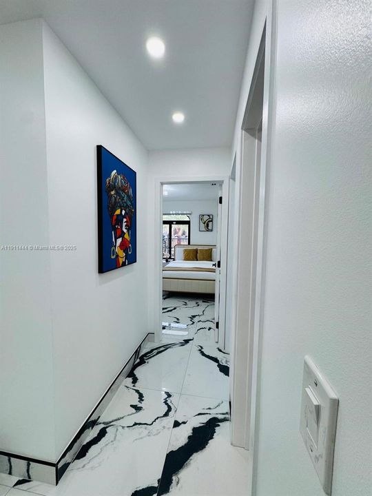 На продажу: $1,539,000 (4 спален, 3 ванн, 2528 Квадратных фут)