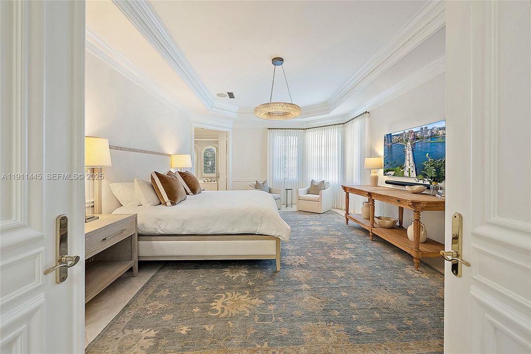 待售: $16,000,000 (4 贝兹, 4 浴室, 4195 平方英尺)