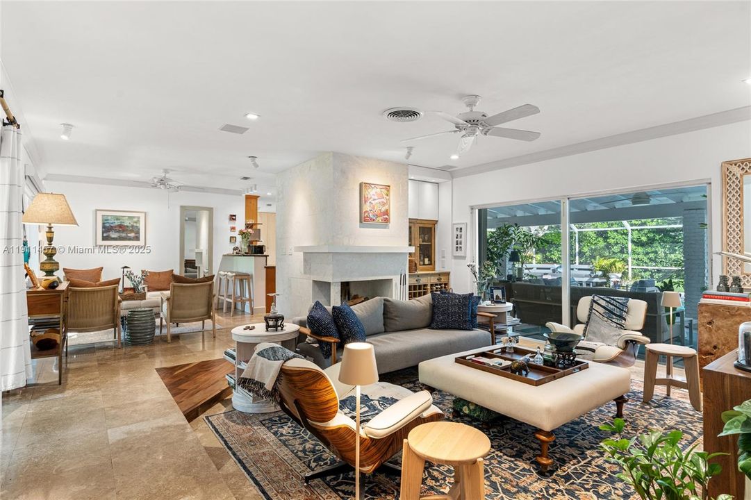 For Sale: $1,650,000 (3 beds, 2 baths, 1415 Square Feet)