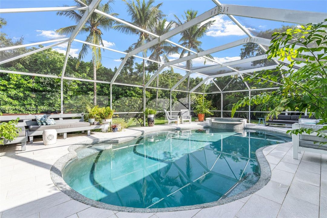 For Sale: $1,650,000 (3 beds, 2 baths, 1415 Square Feet)