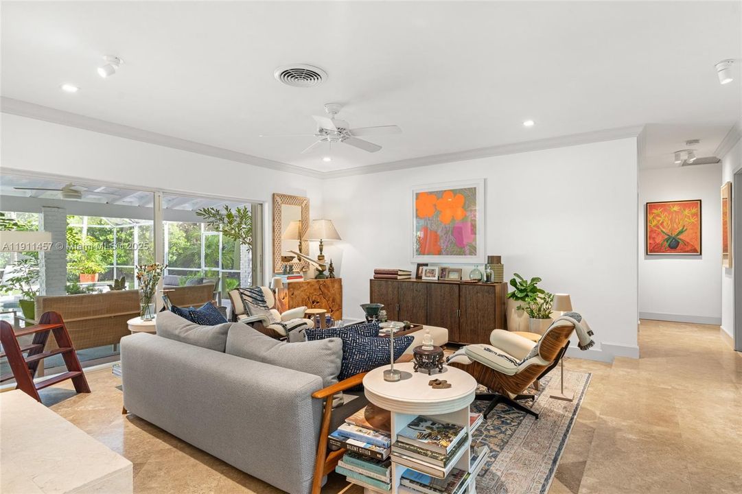 For Sale: $1,650,000 (3 beds, 2 baths, 1415 Square Feet)