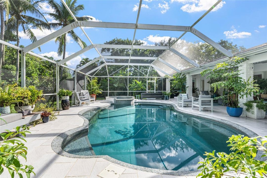 For Sale: $1,650,000 (3 beds, 2 baths, 1415 Square Feet)