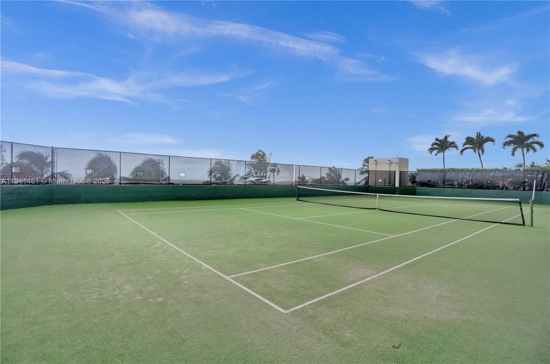 En Venta: $1,850,000 (3 camas, 2 baños, 1900 Pies cuadrados)