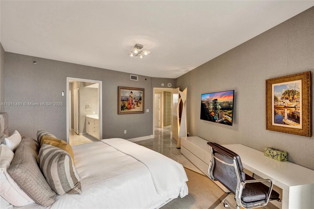 En Venta: $1,850,000 (3 camas, 2 baños, 1900 Pies cuadrados)