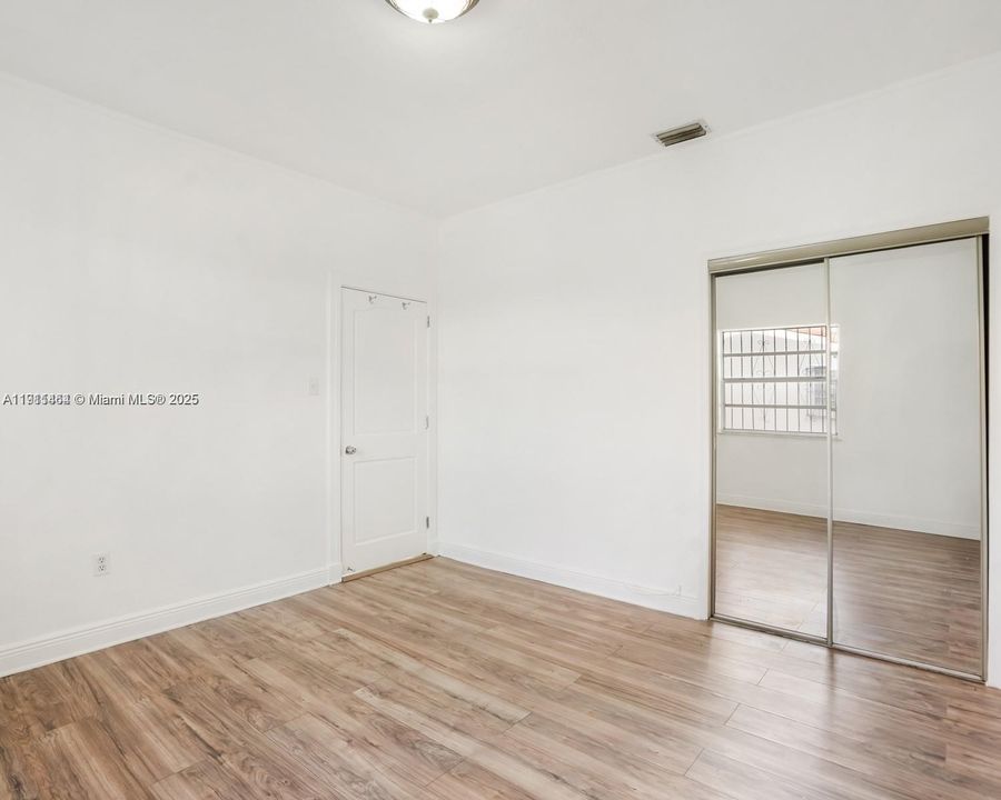 For Sale: $1,098,000 (0 beds, 0 baths, 2525 Square Feet)