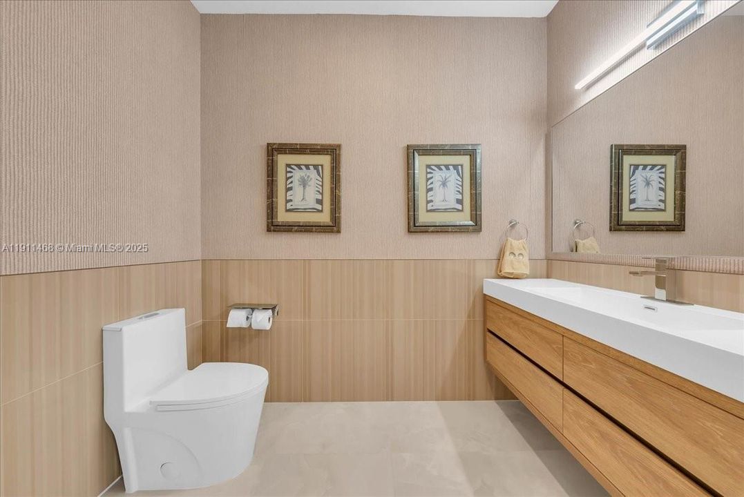 For Sale: $2,980,000 (4 beds, 4 baths, 5306 Square Feet)