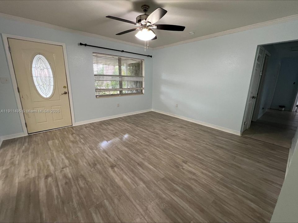 待售: $250,000 (3 贝兹, 2 浴室, 0 平方英尺)