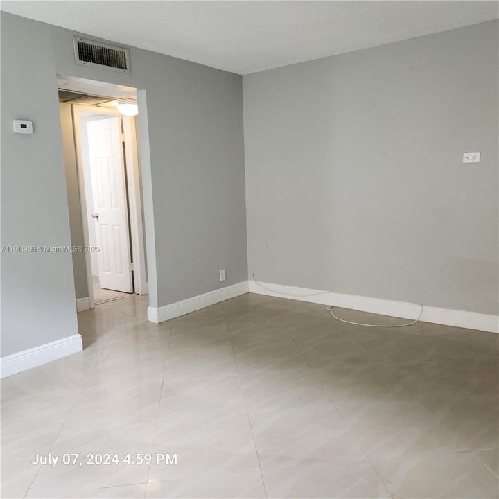 En Venta: $160,000 (2 camas, 1 baños, 840 Pies cuadrados)