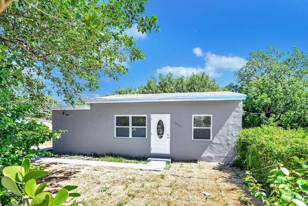 待售: $475,000 (3 贝兹, 2 浴室, 1104 平方英尺)