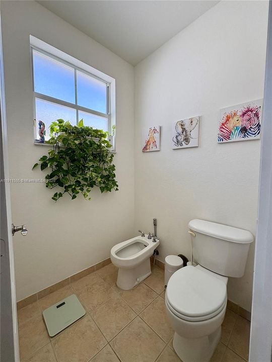 На продажу: $1,250,000 (5 спален, 4 ванн, 3636 Квадратных фут)