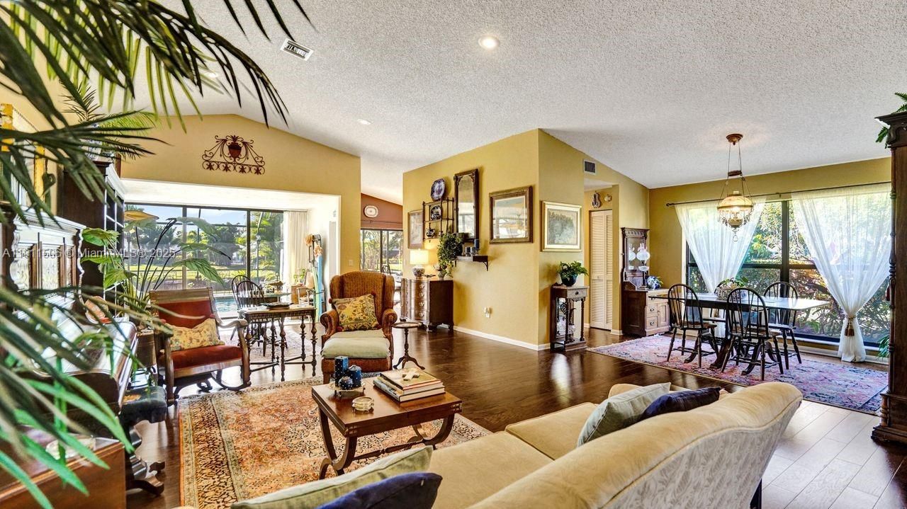 For Sale: $675,000 (3 beds, 2 baths, 2020 Square Feet)