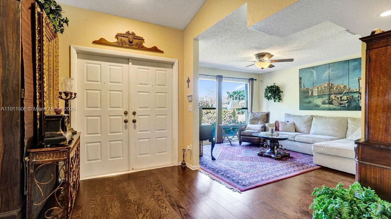 For Sale: $675,000 (3 beds, 2 baths, 2020 Square Feet)