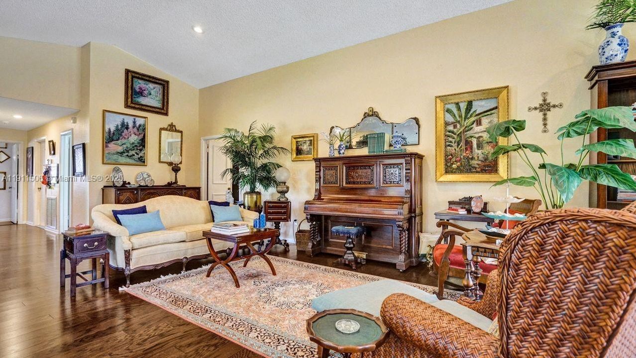 For Sale: $675,000 (3 beds, 2 baths, 2020 Square Feet)