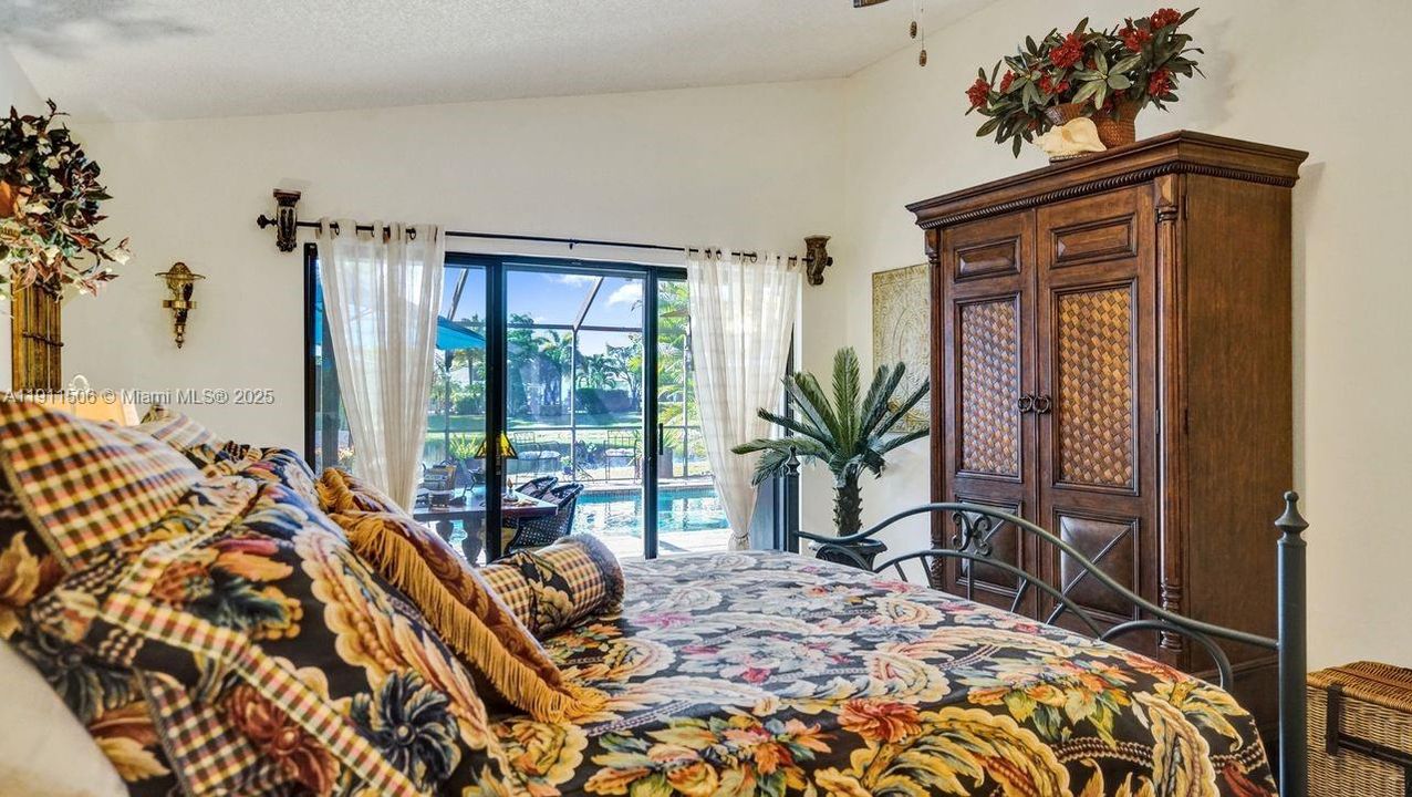 For Sale: $675,000 (3 beds, 2 baths, 2020 Square Feet)