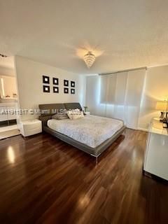 For Sale: $720,000 (3 beds, 2 baths, 1620 Square Feet)