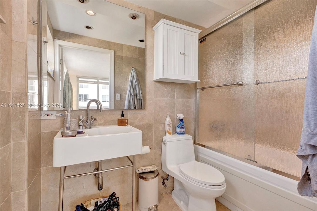 На продажу: $720,000 (2 спален, 2 ванн, 1253 Квадратных фут)