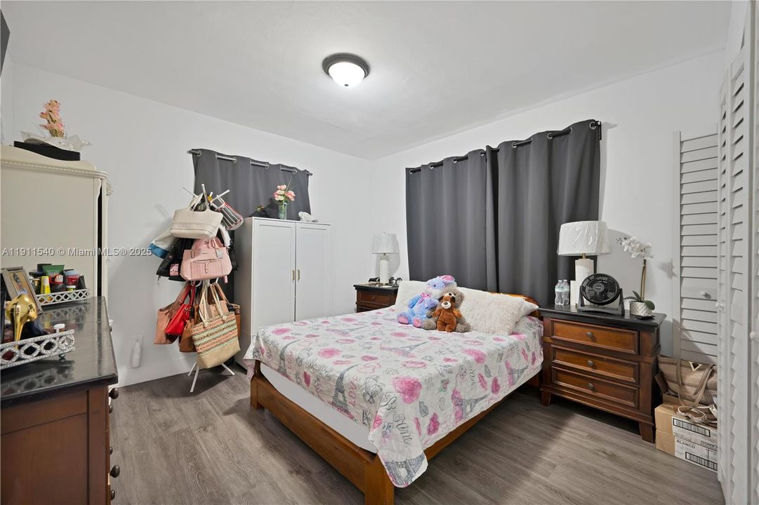 待售: $520,000 (3 贝兹, 2 浴室, 1317 平方英尺)