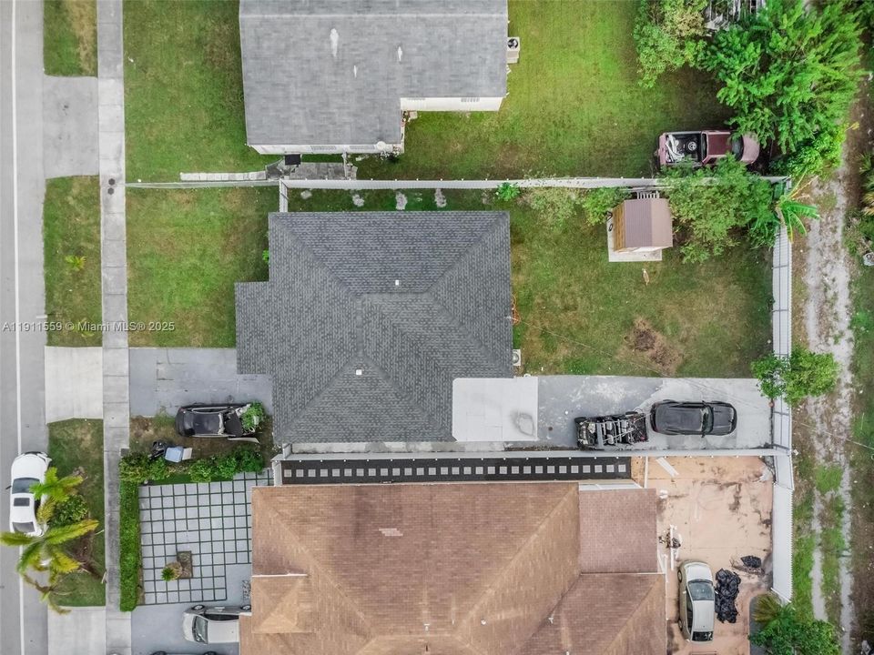 待售: $550,000 (3 贝兹, 2 浴室, 1388 平方英尺)