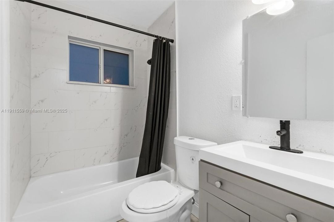 待售: $550,000 (3 贝兹, 2 浴室, 1388 平方英尺)