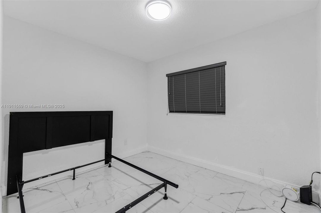 待售: $550,000 (3 贝兹, 2 浴室, 1388 平方英尺)