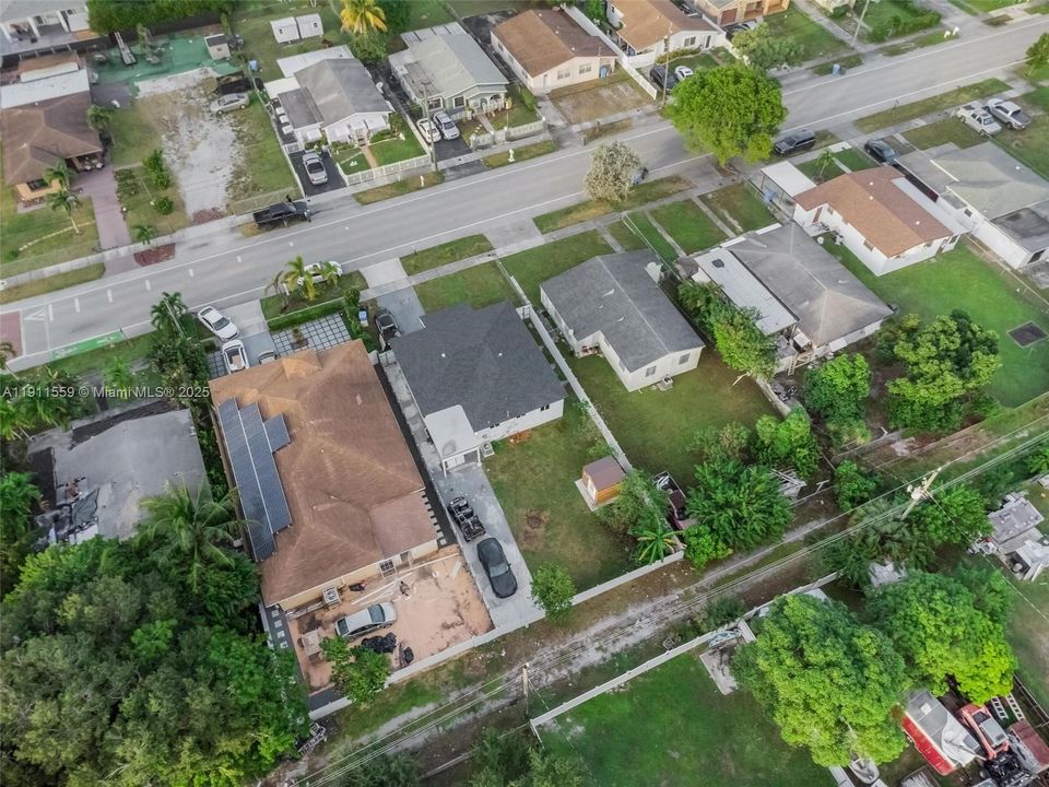 待售: $550,000 (3 贝兹, 2 浴室, 1388 平方英尺)