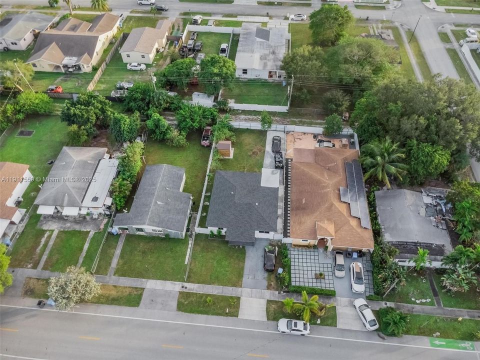 待售: $550,000 (3 贝兹, 2 浴室, 1388 平方英尺)