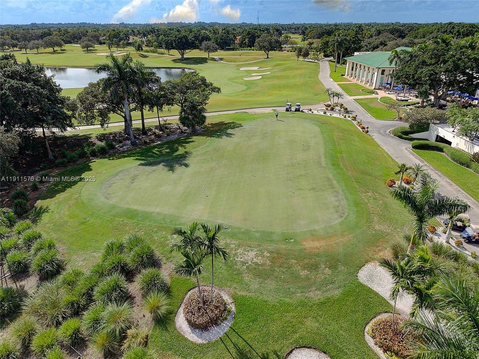 For Sale: $1,235,000 (5 beds, 2 baths, 2473 Square Feet)