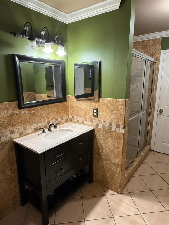 For Sale: $599,900 (3 beds, 2 baths, 1770 Square Feet)