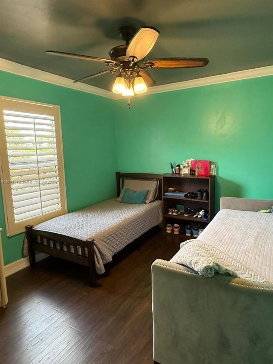 For Sale: $599,900 (3 beds, 2 baths, 1770 Square Feet)