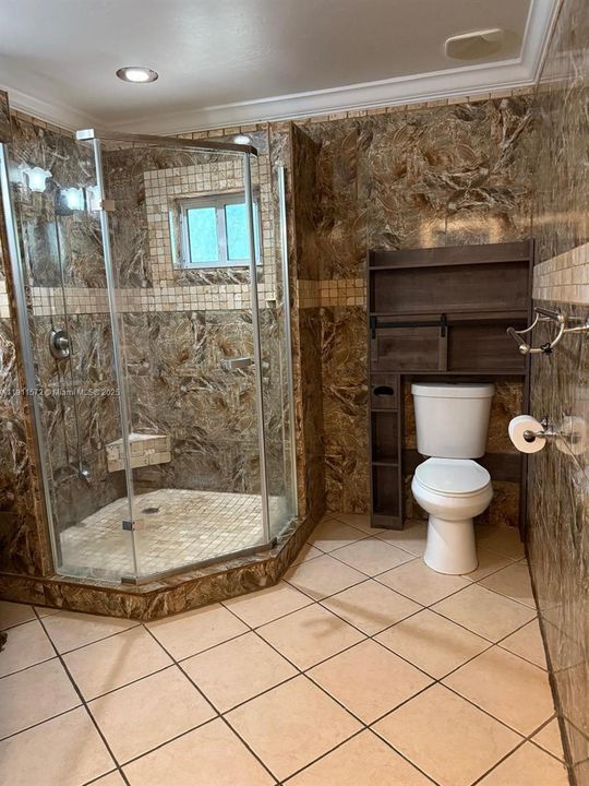 For Sale: $599,900 (3 beds, 2 baths, 1770 Square Feet)