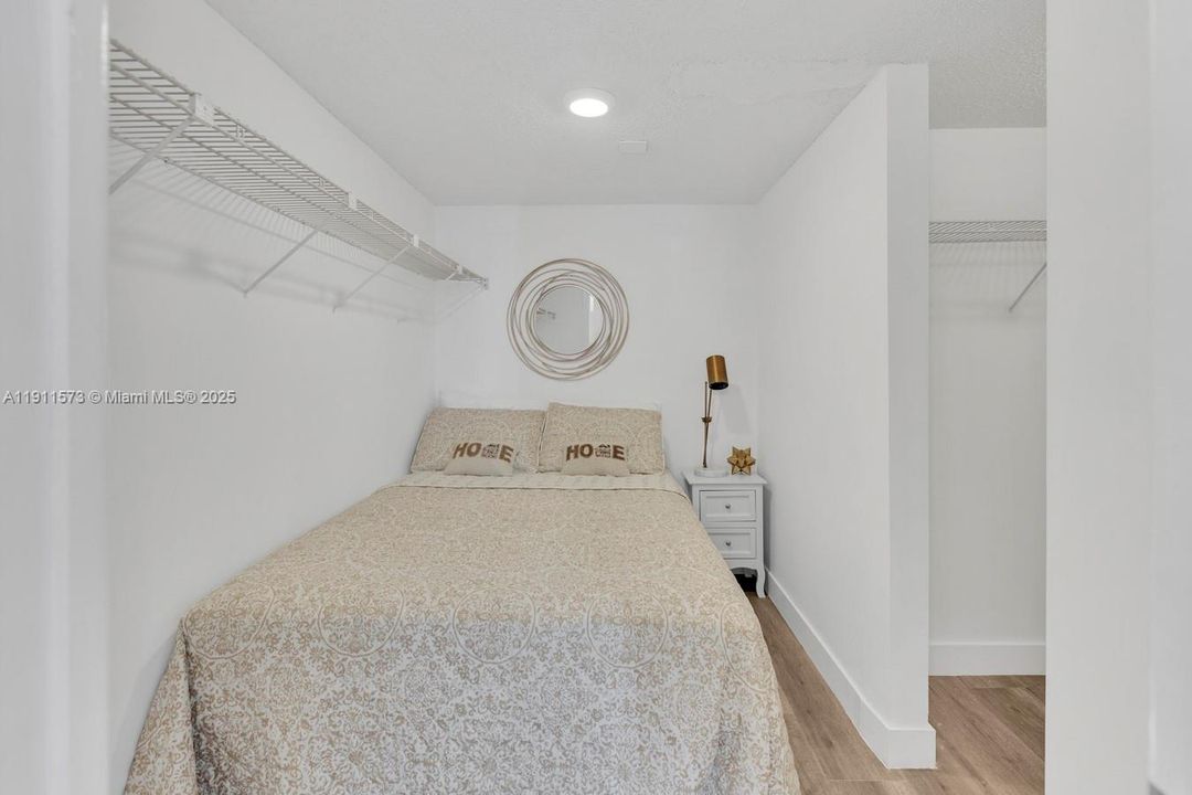 待售: $649,000 (2 贝兹, 2 浴室, 1413 平方英尺)