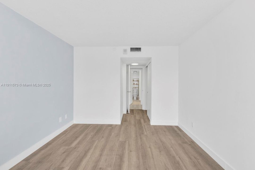 待售: $649,000 (2 贝兹, 2 浴室, 1413 平方英尺)