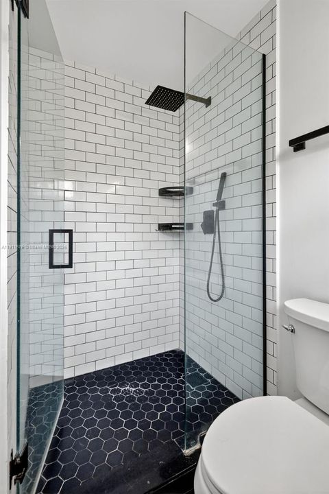 For Sale: $625,000 (3 beds, 2 baths, 1387 Square Feet)