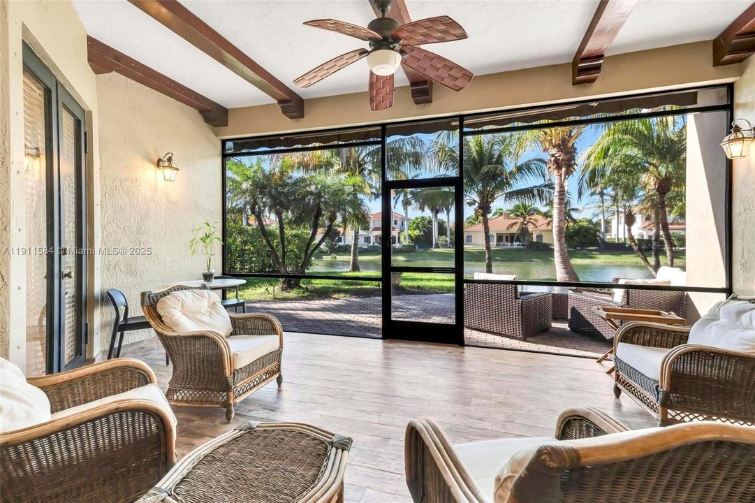 На продажу: $1,150,000 (5 спален, 3 ванн, 3061 Квадратных фут)