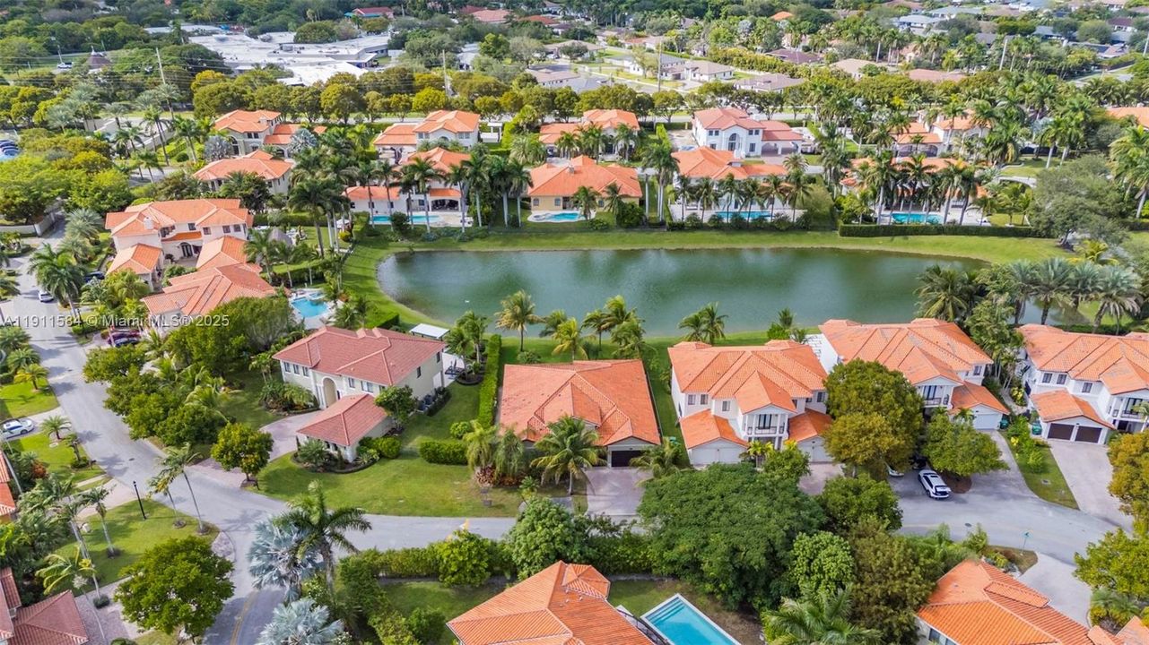 На продажу: $1,150,000 (5 спален, 3 ванн, 3061 Квадратных фут)